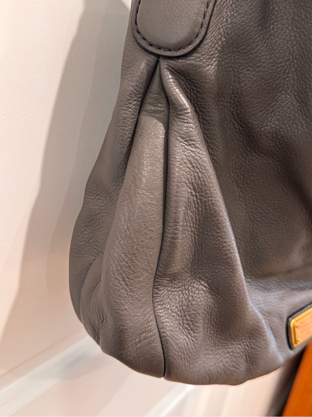 Marc Jacobs Dark Gray Pebbled 100% Leather Shoulder Hobo with handle - Picture 14 of 15